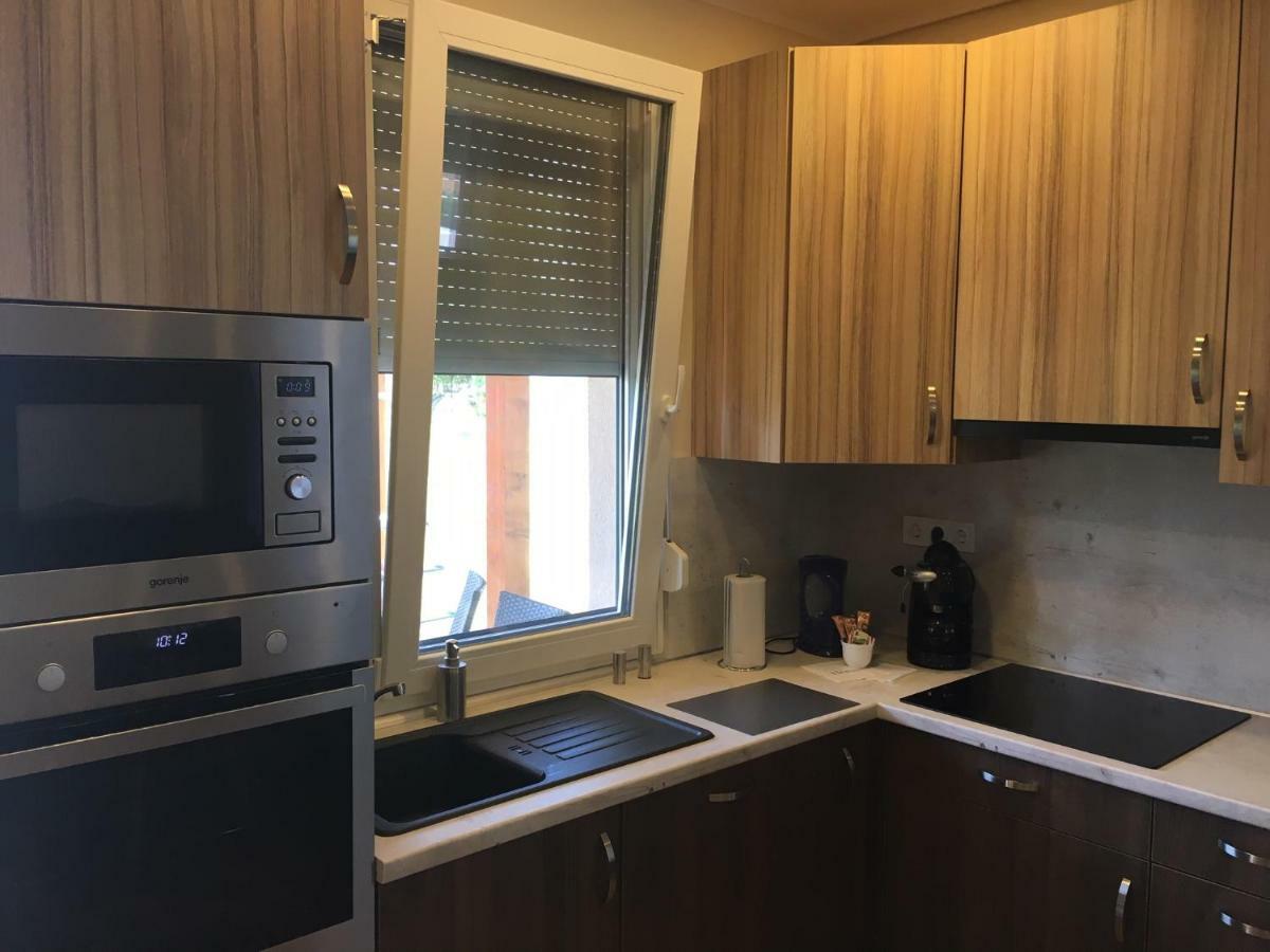 Konrad Apartman Villa Balatonmáriafürdő Eksteriør billede